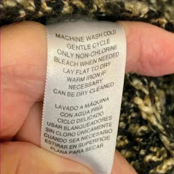 Black and Gold Long Knit Cardigan Sweater by Jones New York - Picture 6 of 11